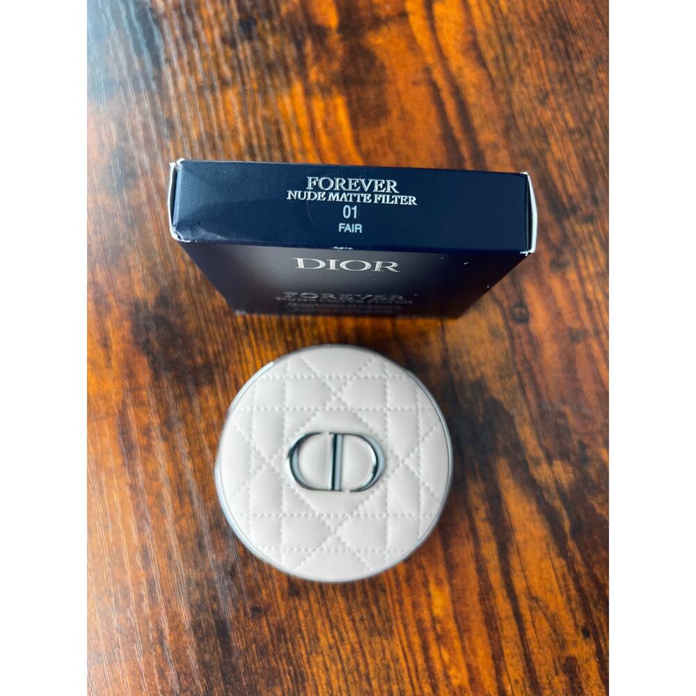DIOR  Forever Nude Matte Powder | Fair - Picture 6 of 7